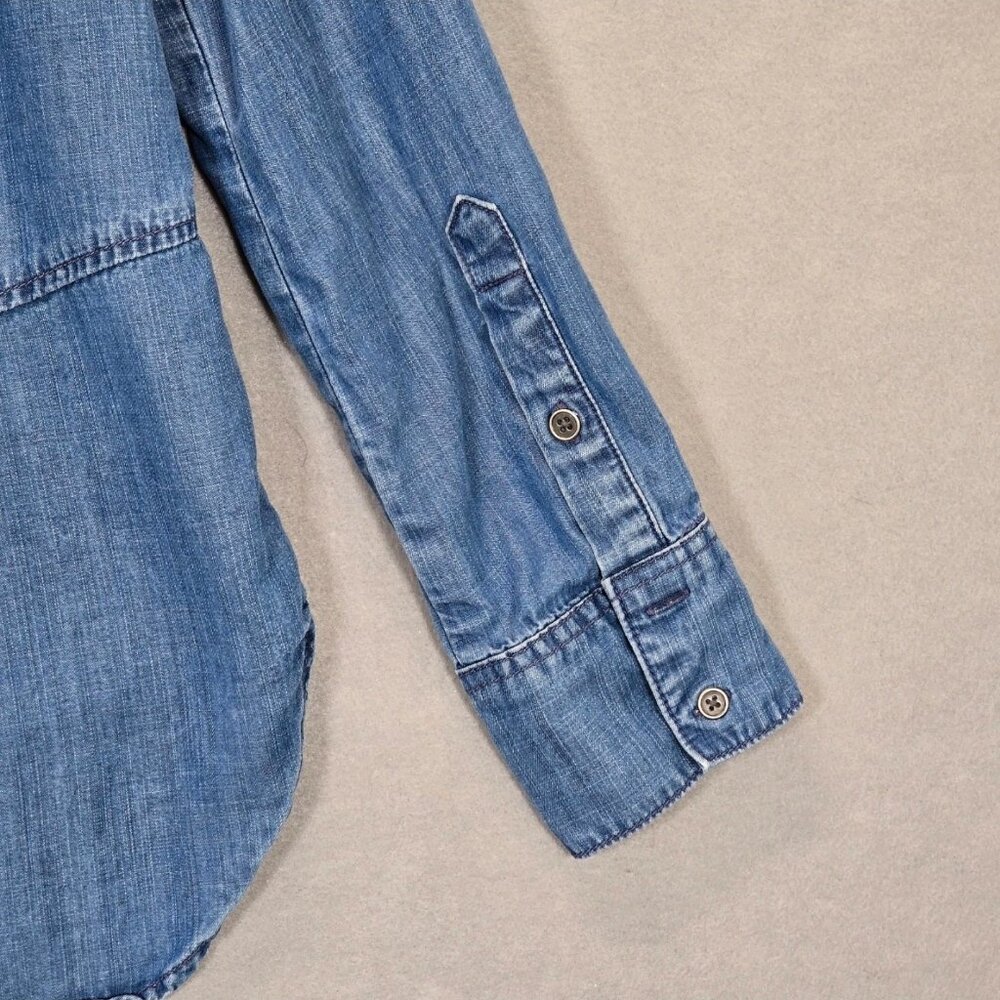 Cloth & Stone Denim Shirt Women’s Tencel Chambray Long Sleeve V Neck Size S - Picture 6 of 13